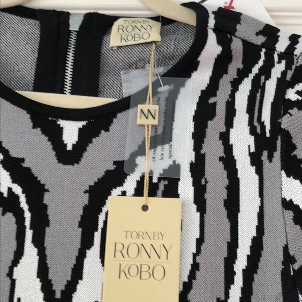 BACKLESS KNIT CLING DRESS- TORN BY RONNY KOBO - Picture 5 of 7